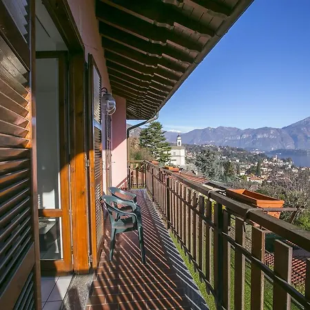 Apartment Elegante Mezzegra